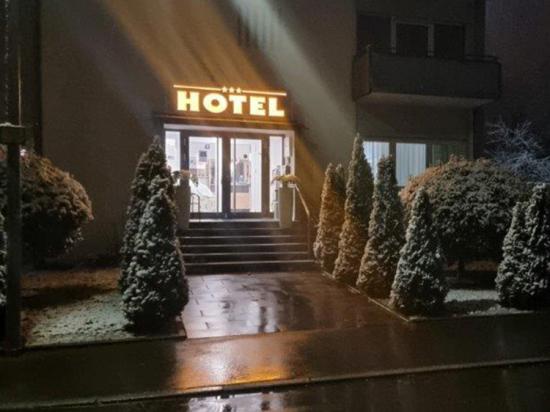 Neue Hotel Rezeption Öffnungszeiten